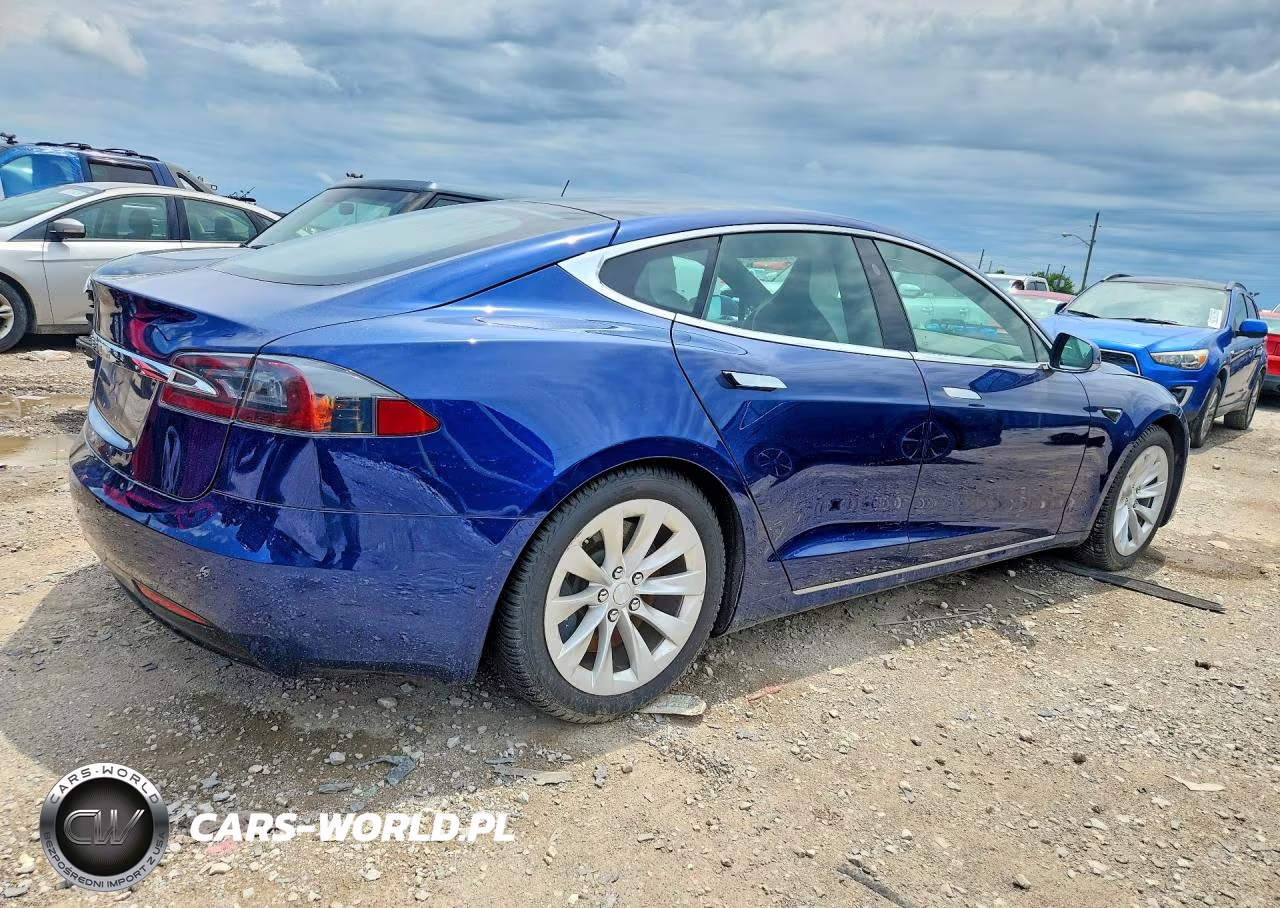 2017 Tesla Model S VIN:5YJSA1E20HF213260 - 3