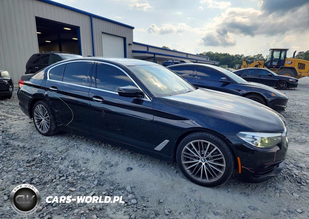 2018 BMW 530 I VIN:WBAJA5C54JWA37038 - 4