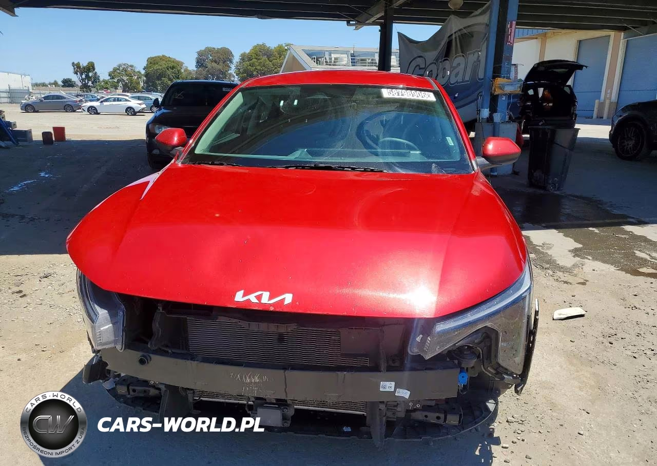 2025 Kia K4 Lxs VIN:3KPFT4DE7SE084732 - 5