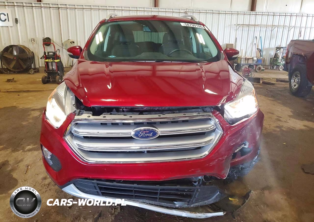 2017 Ford Escape Titanium VIN:1FMCU9JD3HUB20947 - 5