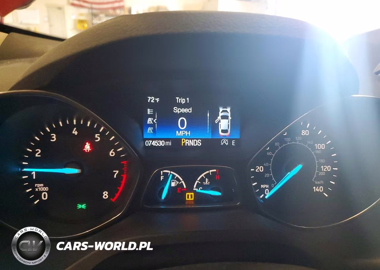 2017 Ford Escape Titanium VIN:1FMCU9JD3HUB20947 - 9