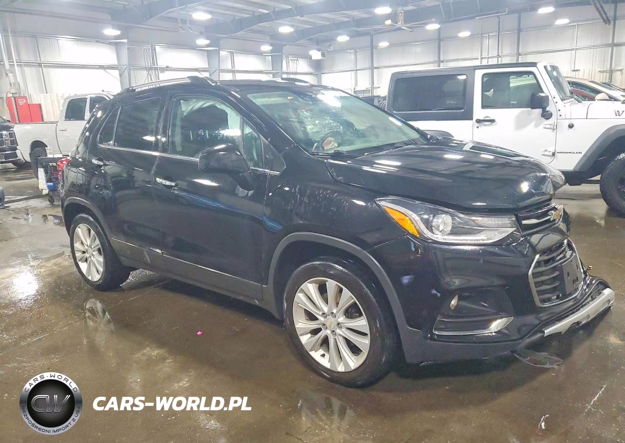 2017 Chevrolet Trax Premier VIN:3GNCJRSB5HL285653 - 4