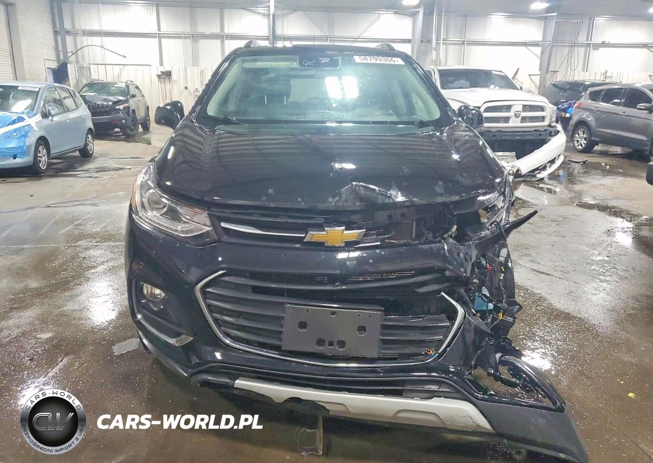 2017 Chevrolet Trax Premier VIN:3GNCJRSB5HL285653 - 5