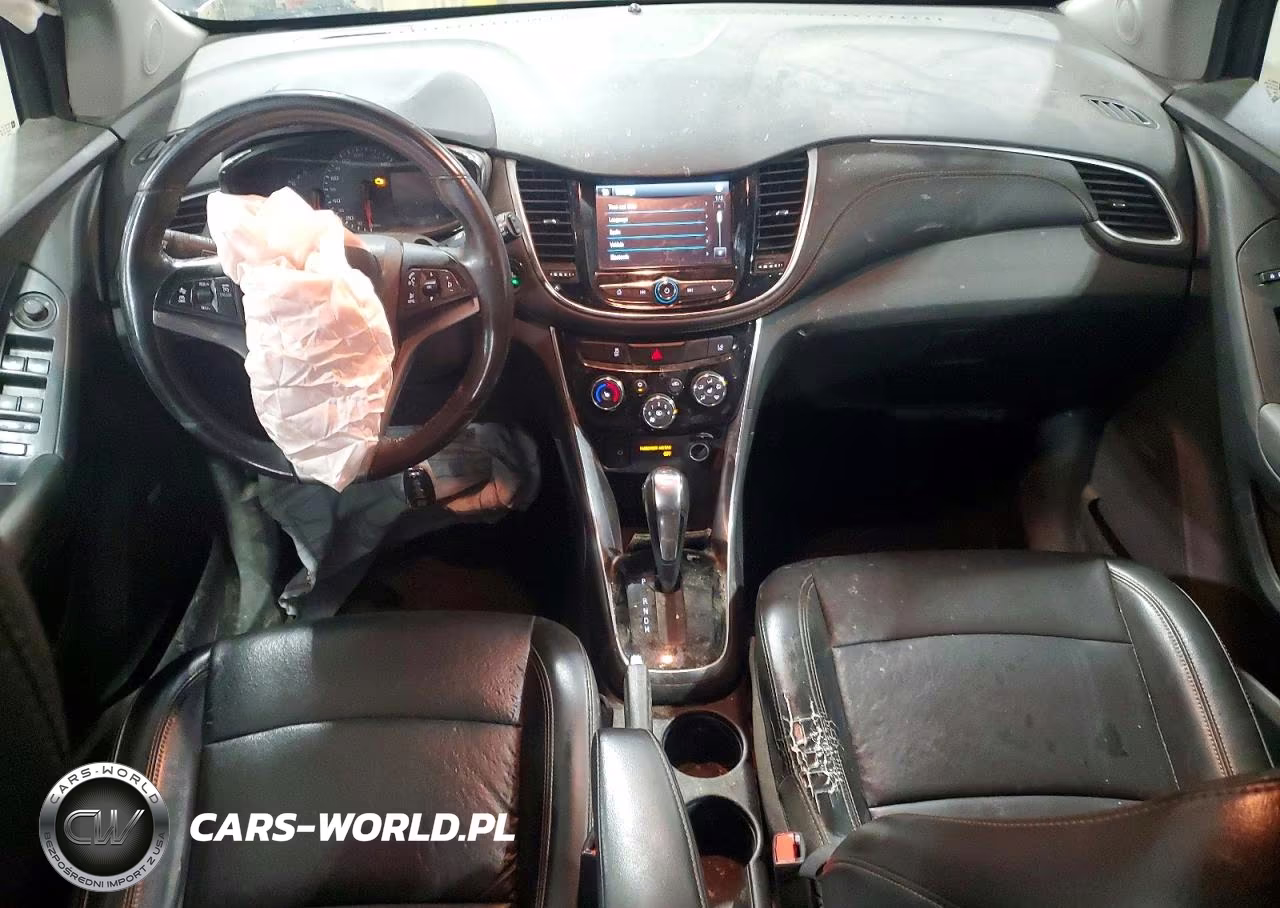 2017 Chevrolet Trax Premier VIN:3GNCJRSB5HL285653 - 8