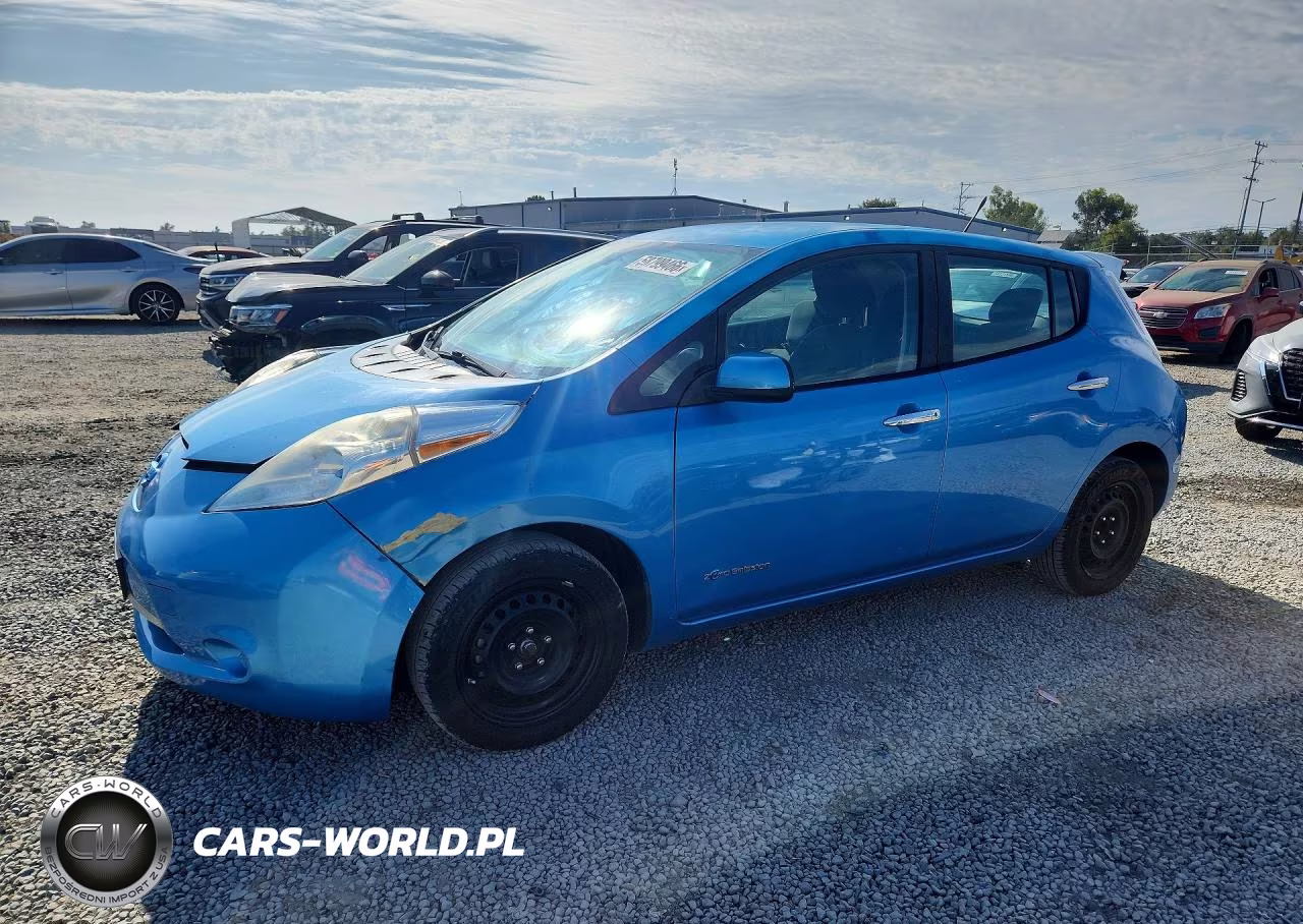 2013 Nissan Leaf S