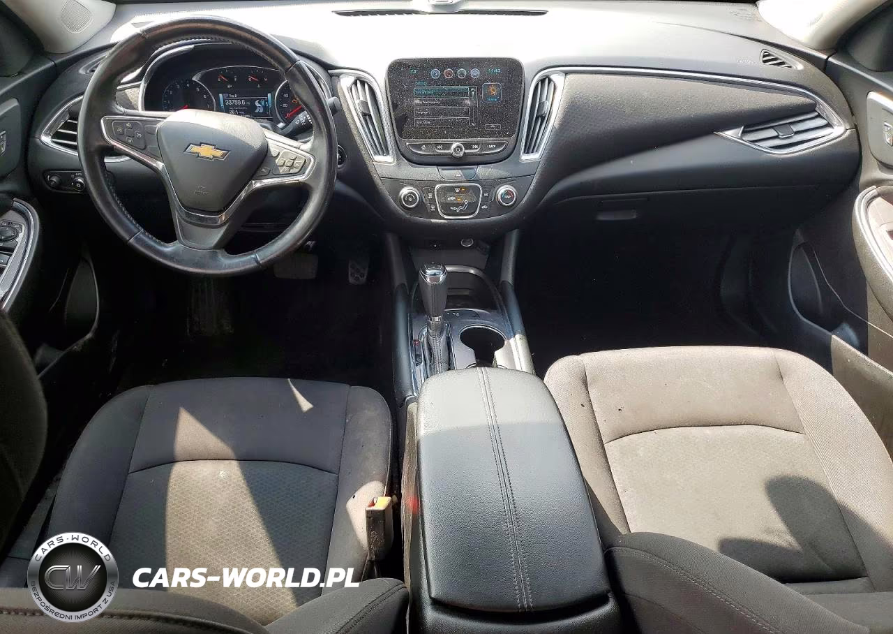 2018 Chevrolet Malibu Lt VIN:1G1ZD5ST2JF108269 - 8