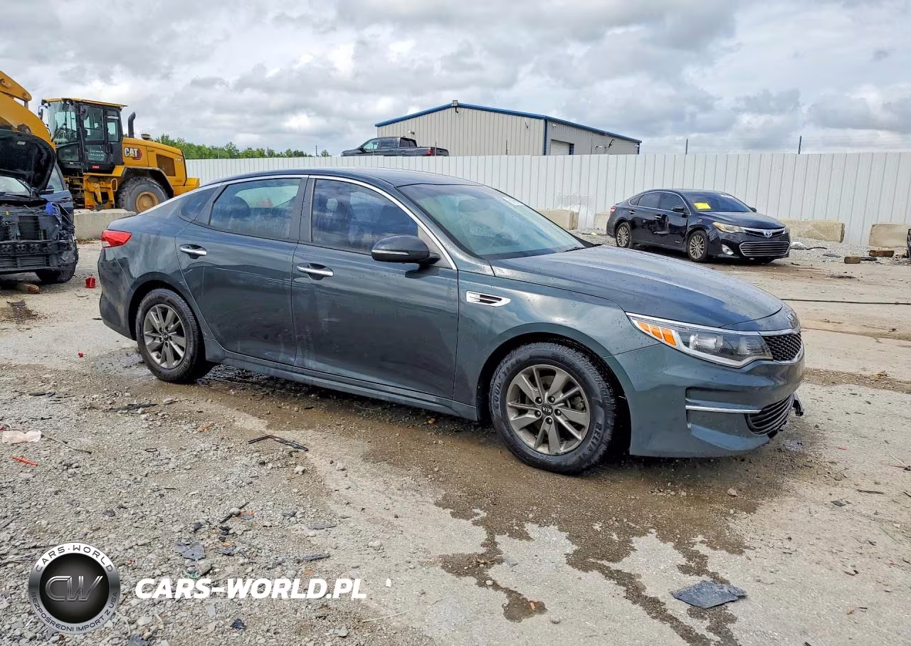 2016 Kia Optima Lx VIN:5XXGT4L17GG111042 - 4