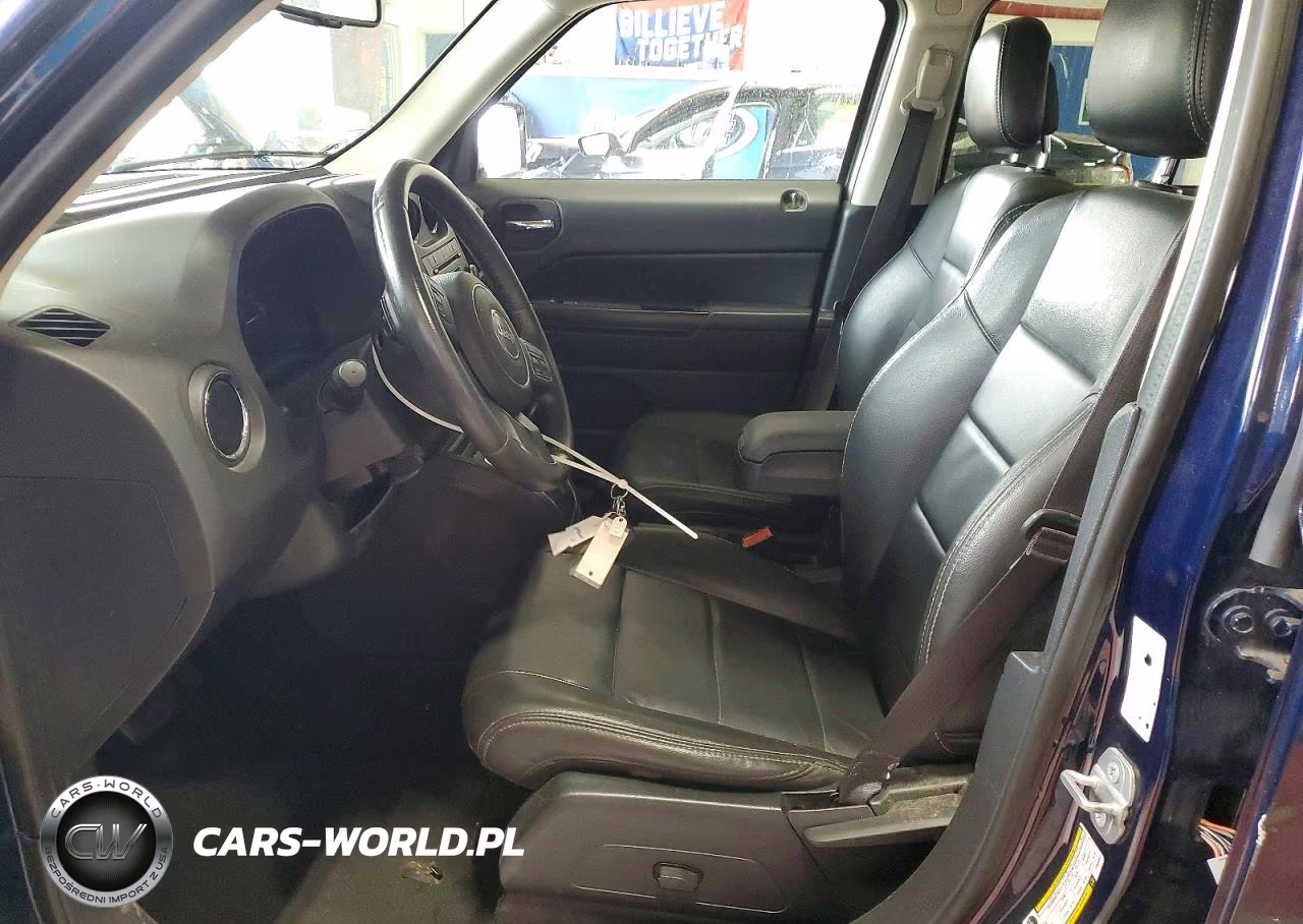 2015 Jeep Patriot Latitude VIN:1C4NJRFB2FD339957 - 7