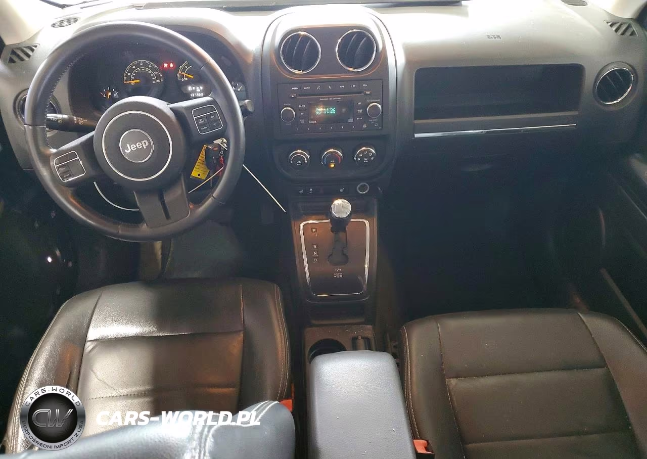 2015 Jeep Patriot Latitude VIN:1C4NJRFB2FD339957 - 8
