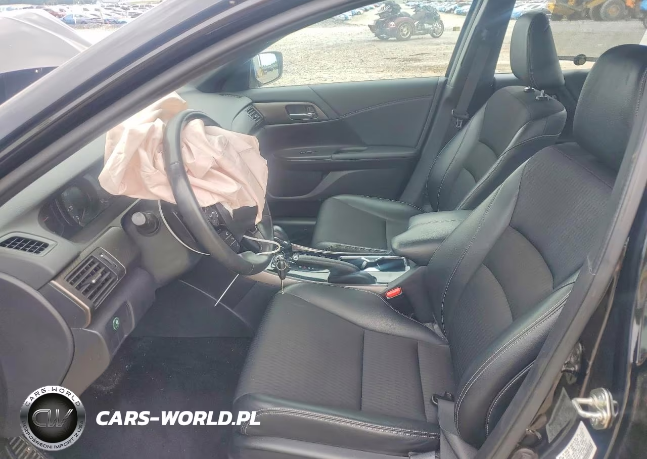 2017 Honda Accord Sport VIN:1HGCR2F53HA165307 - 7