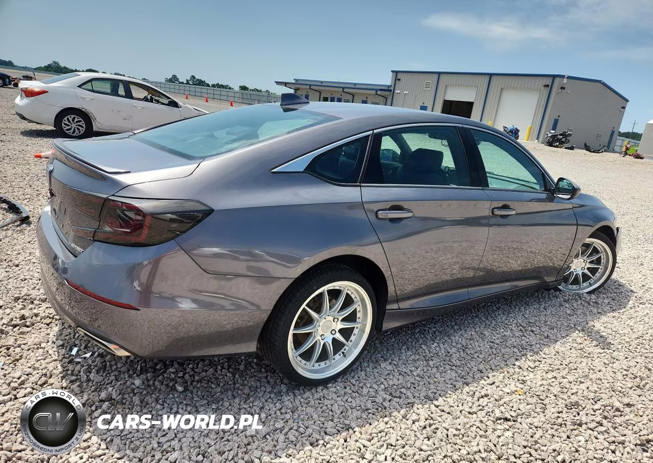 2018 Honda Accord Sport VIN:1HGCV1F38JA187653 - 3