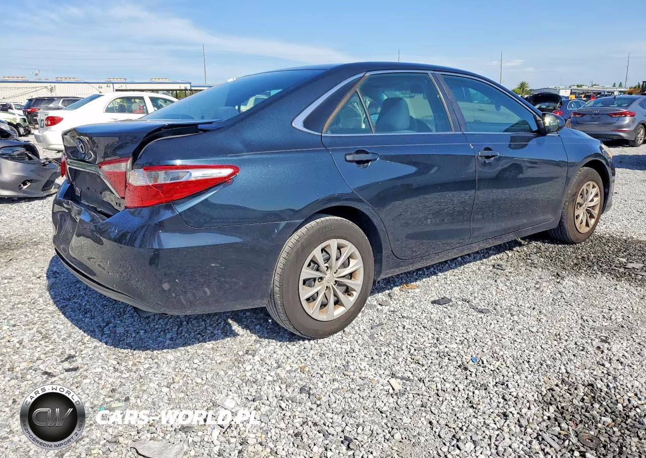 2017 Toyota Camry Le Automatic VIN:4T1BF1FKXHU283318 - 3