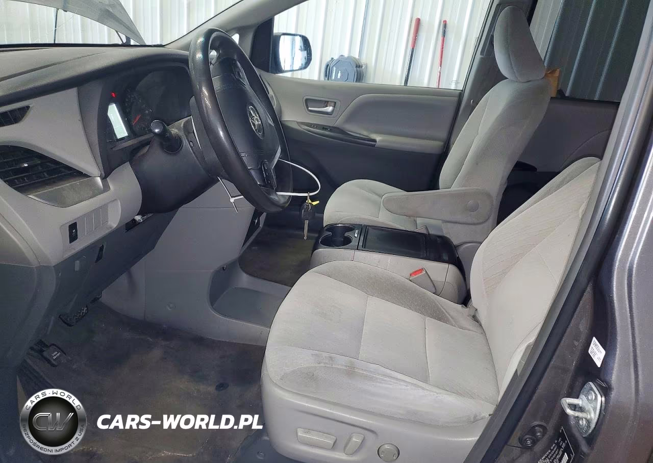 2015 Toyota Sienna Le VIN:5TDKK3DC1FS617180 - 7