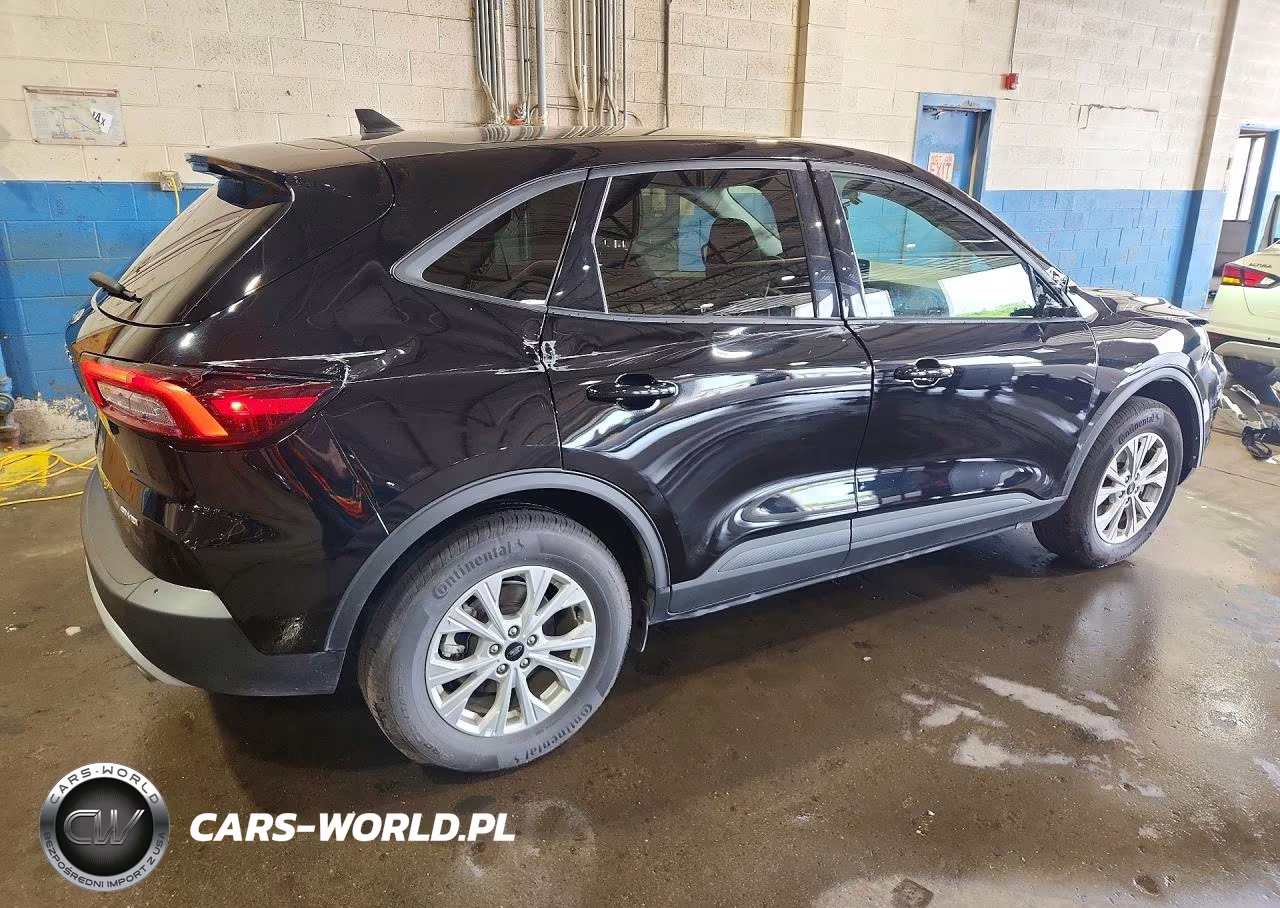 2025 Ford Escape Active VIN:1FMCU9GN0SUB31587 - 3