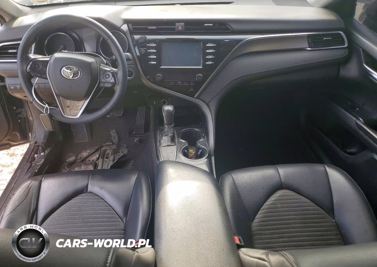 2018 Toyota Camry Se VIN:4T1B11HK1JU101975 - 8