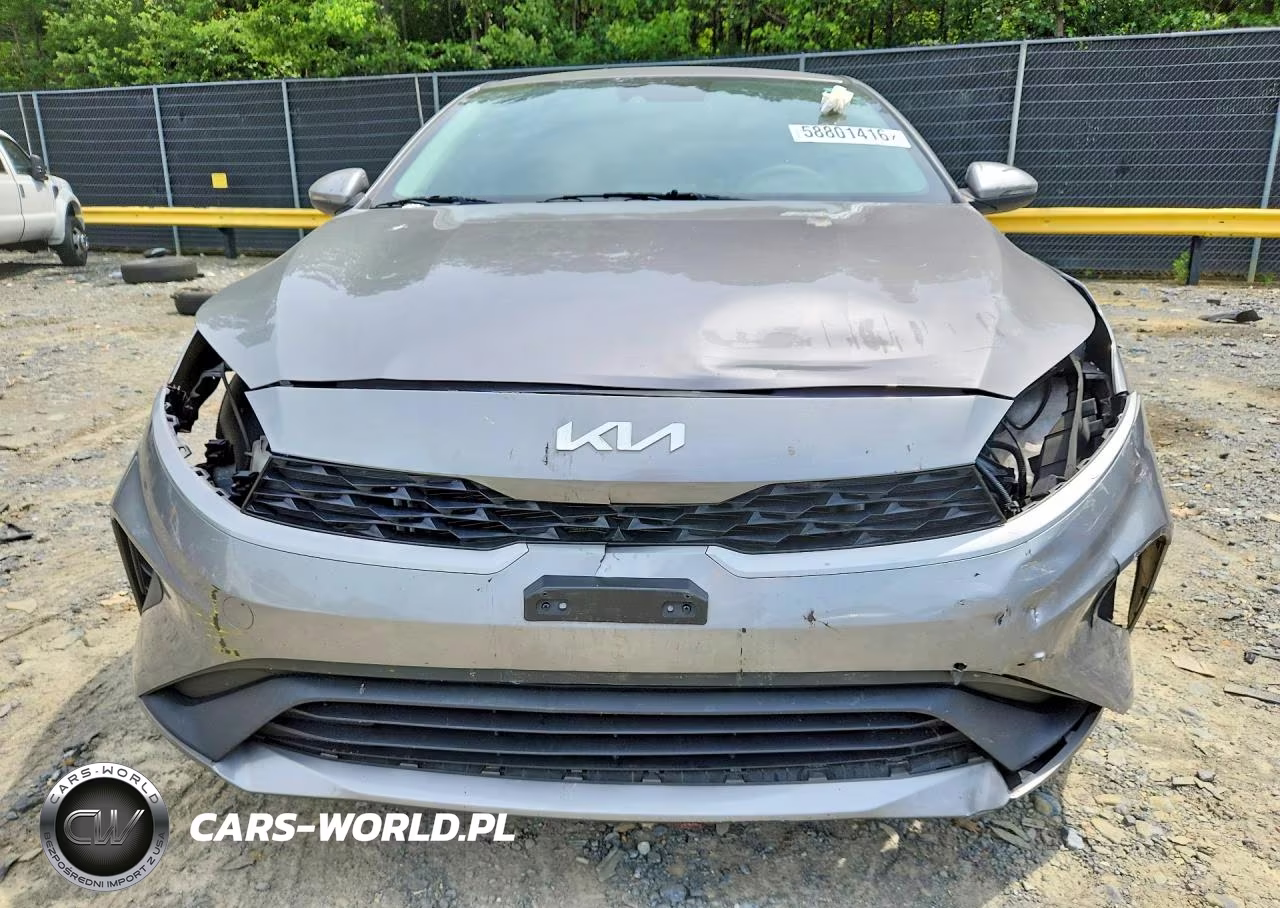 2023 Kia Forte Lxs VIN:3KPF24AD6PE672272 - 5