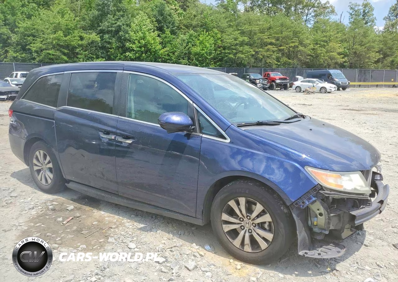 2017 Honda Odyssey Se VIN:5FNRL5H36HB005646 - 4