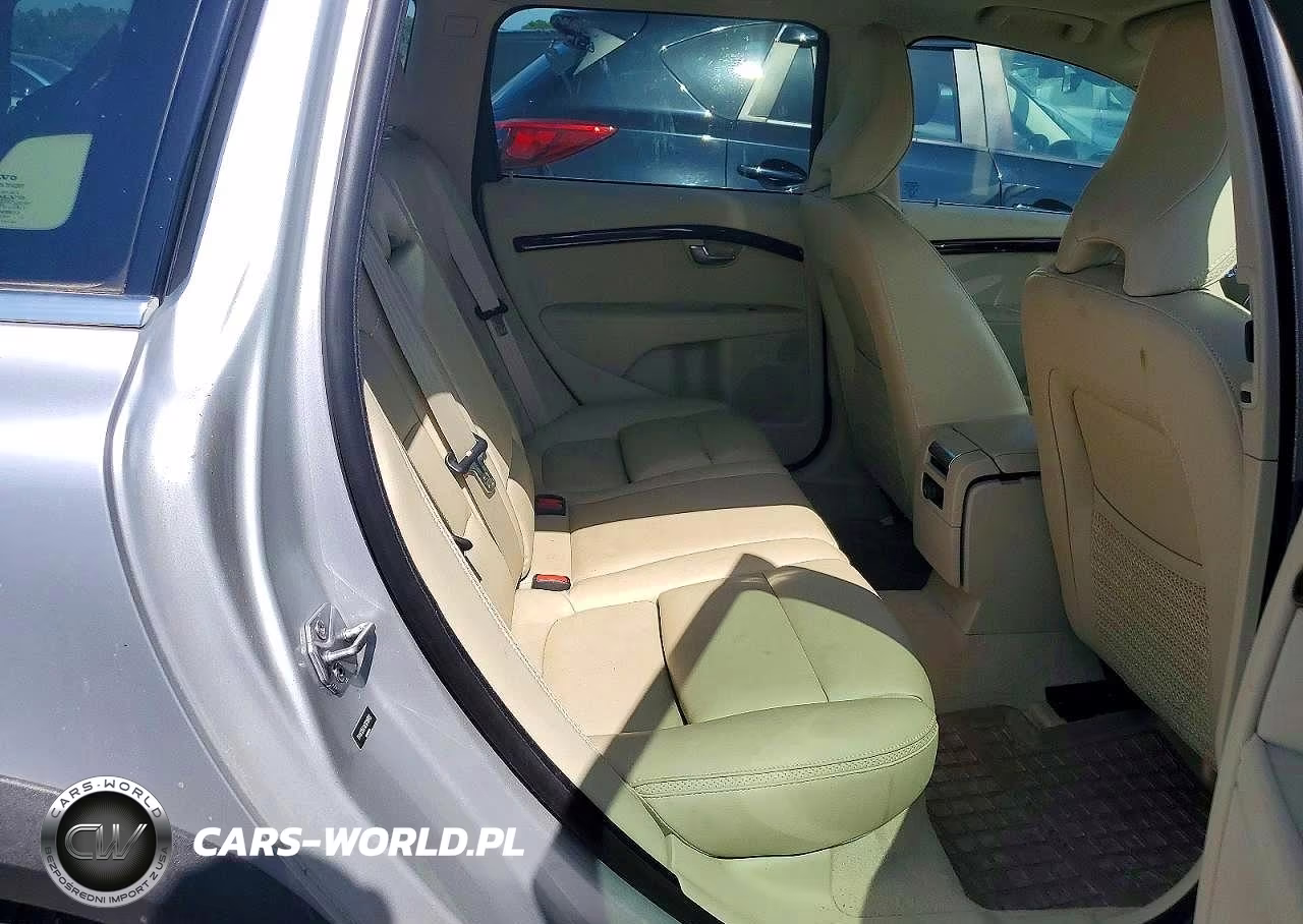 2016 Volvo Xc70 T5 Premier VIN:YV4612NK4G1236813 - 10