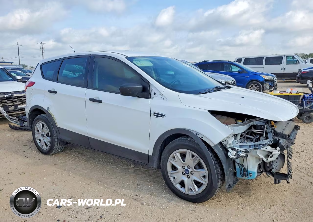 2016 Ford Escape S VIN:1FMCU0F70GUC41500 - 4