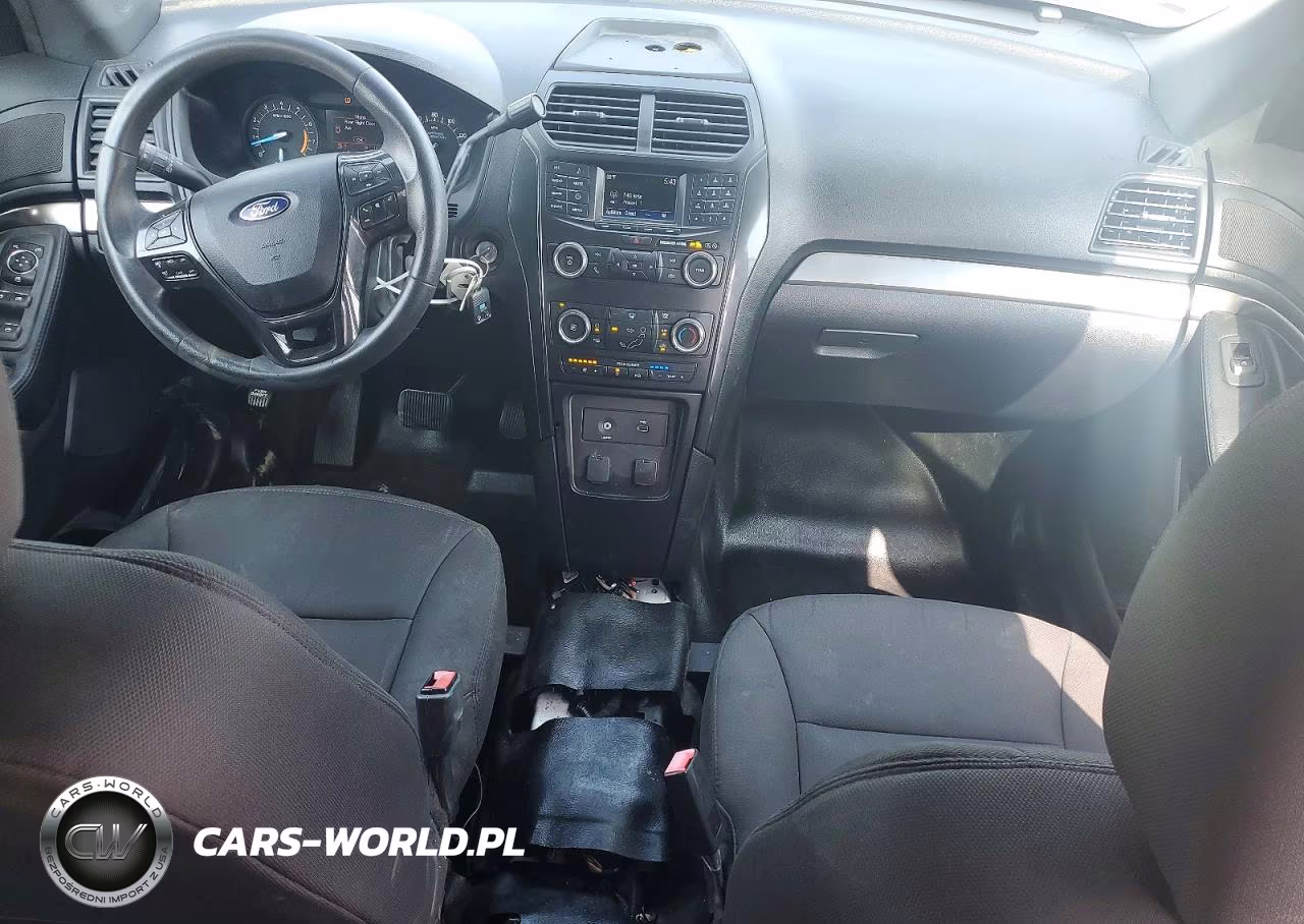 2019 Ford Explorer Police Interceptor VIN:1FM5K8AR2KGB55425 - 8