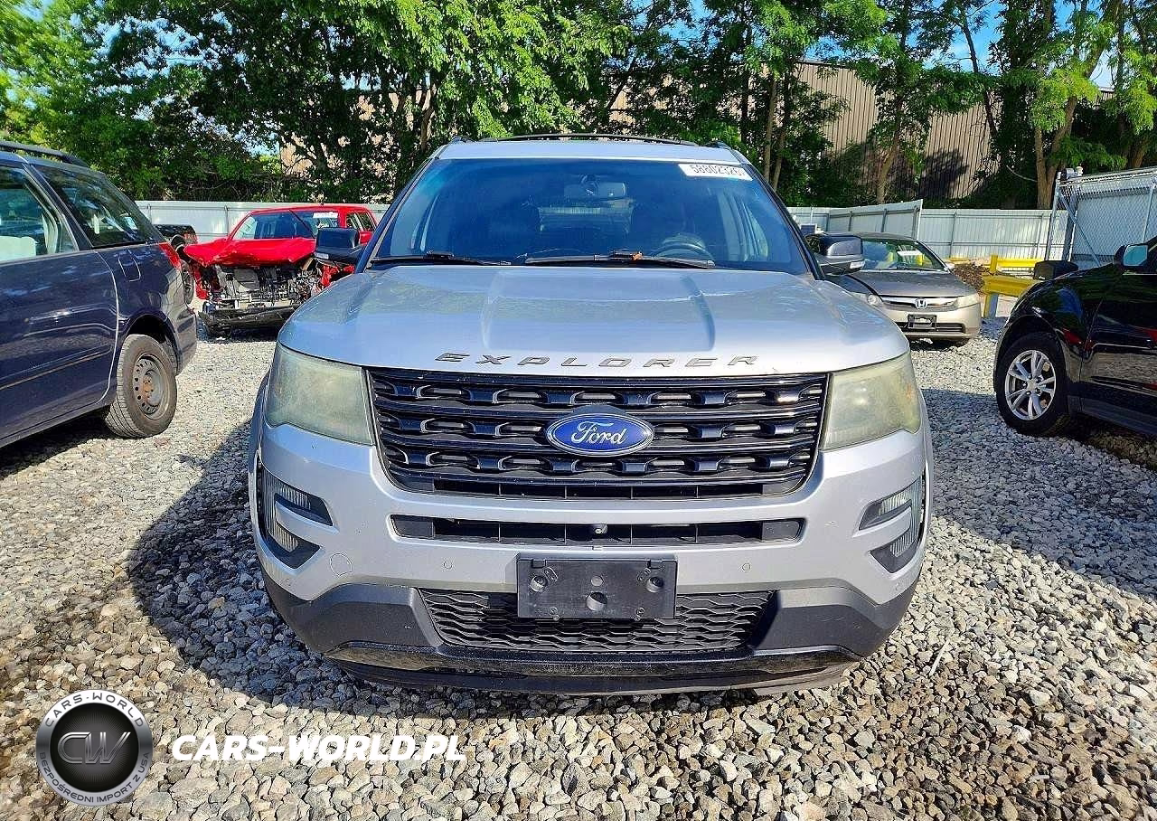 2016 Ford Explorer Sport VIN:1FM5K8GT3GGA25423 - 5