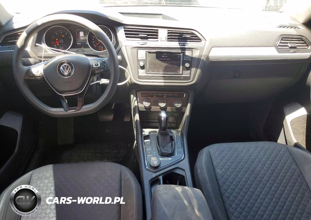 2018 Volkswagen Tiguan S VIN:3VV0B7AX4JM017026 - 8