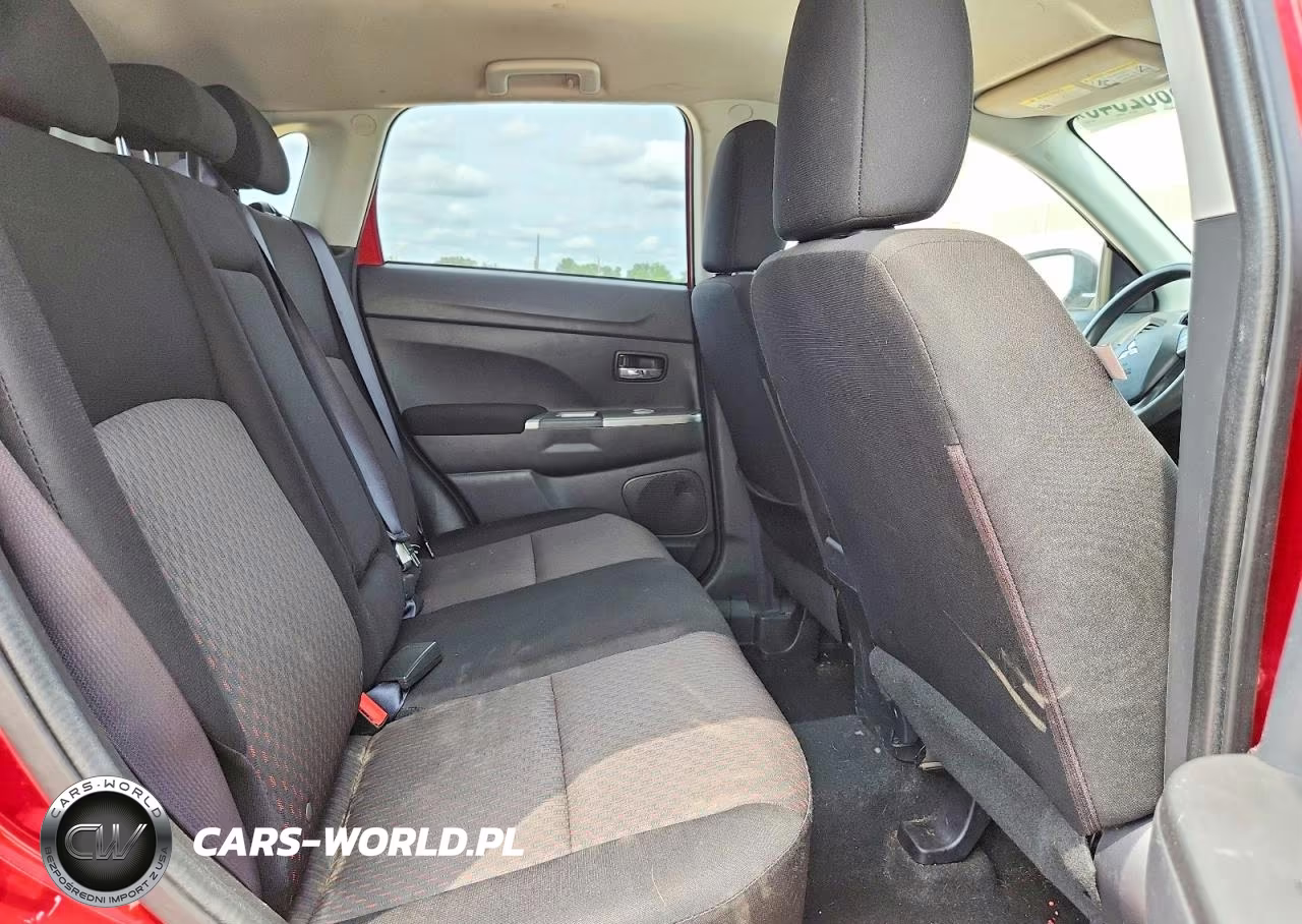 2019 Mitsubishi Outlander Sport Es VIN:JA4AP3AU2KU032053 - 11