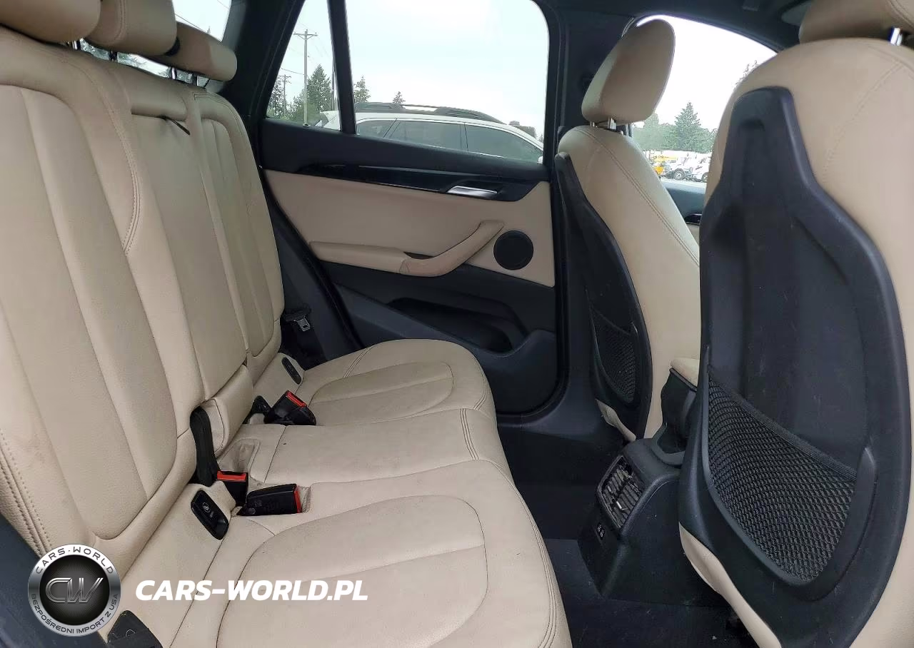 2018 BMW X1 Sdrive28I VIN:WBXHU7C33J3H43750 - 11