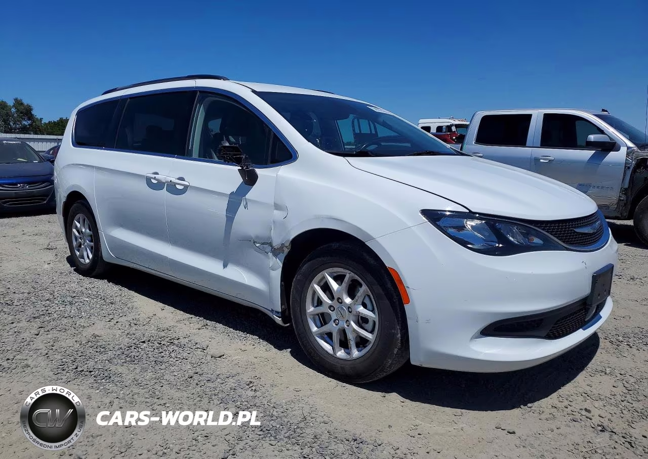 2021 Chrysler Voyager Lxi VIN:2C4RC1DG1MR515130 - 4