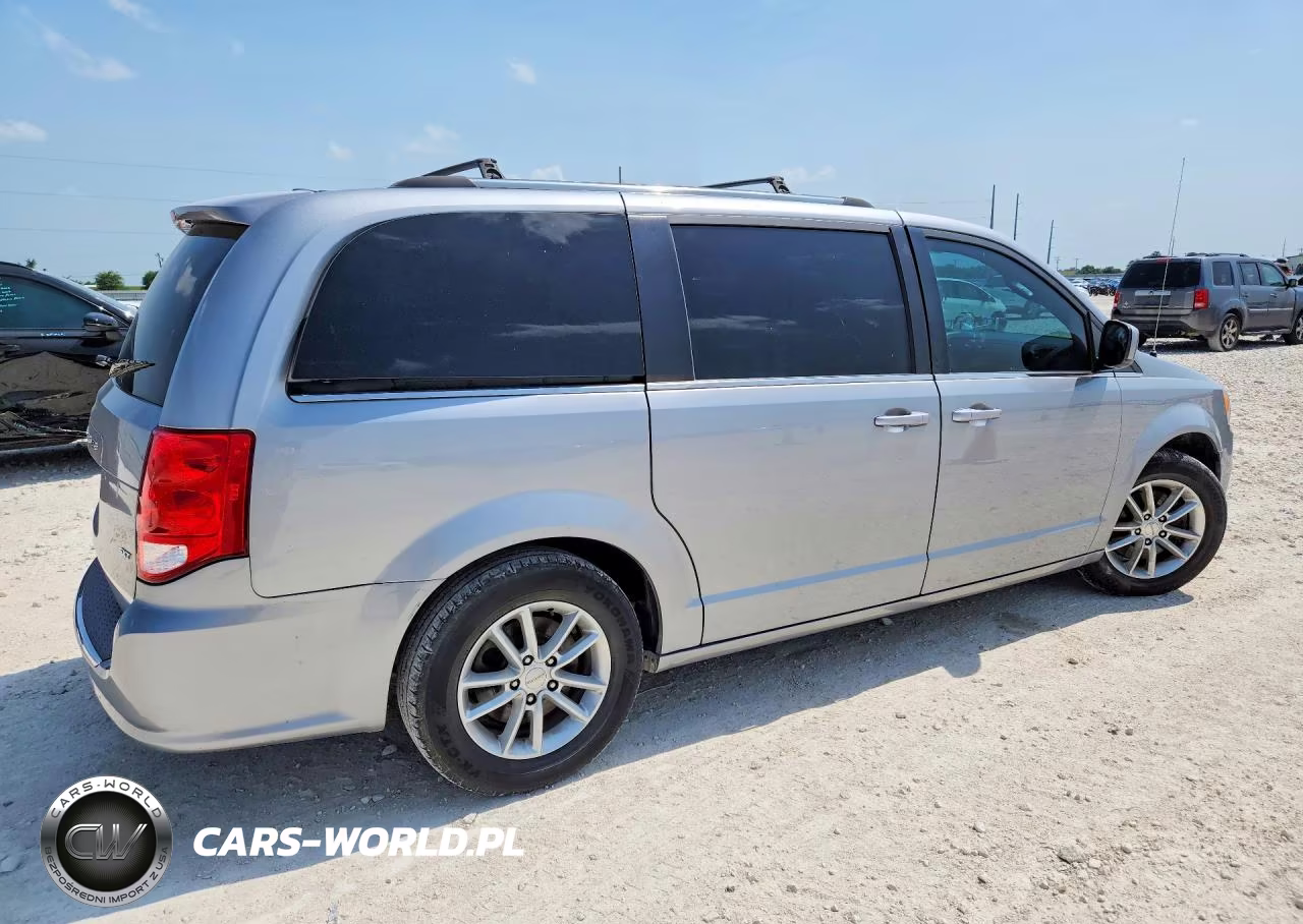 2020 Dodge Grand Caravan Sxt VIN:2C4RDGCGXLR160751 - 3