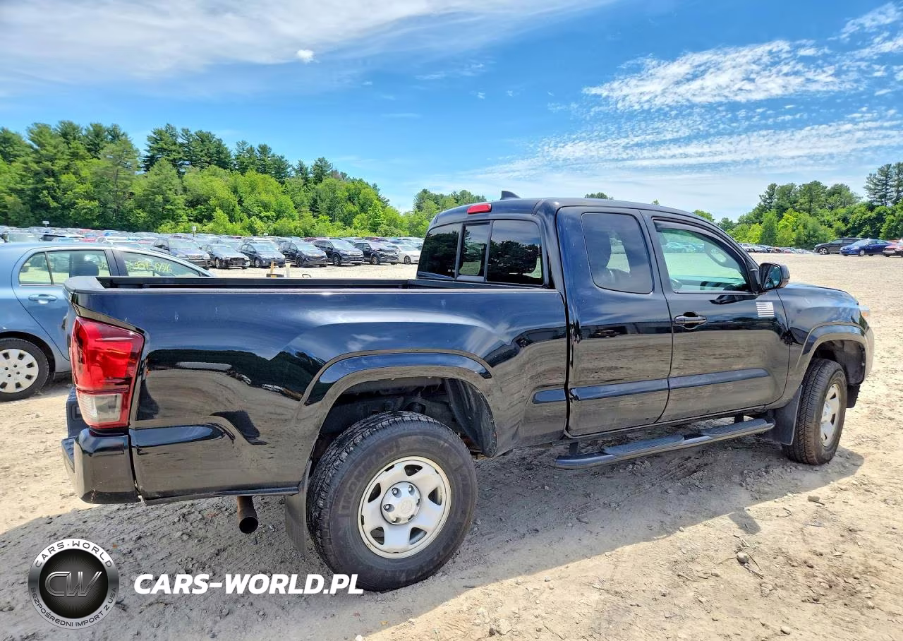 2019 Toyota Tacoma Sr VIN:5TFSX5EN7KX064682 - 3