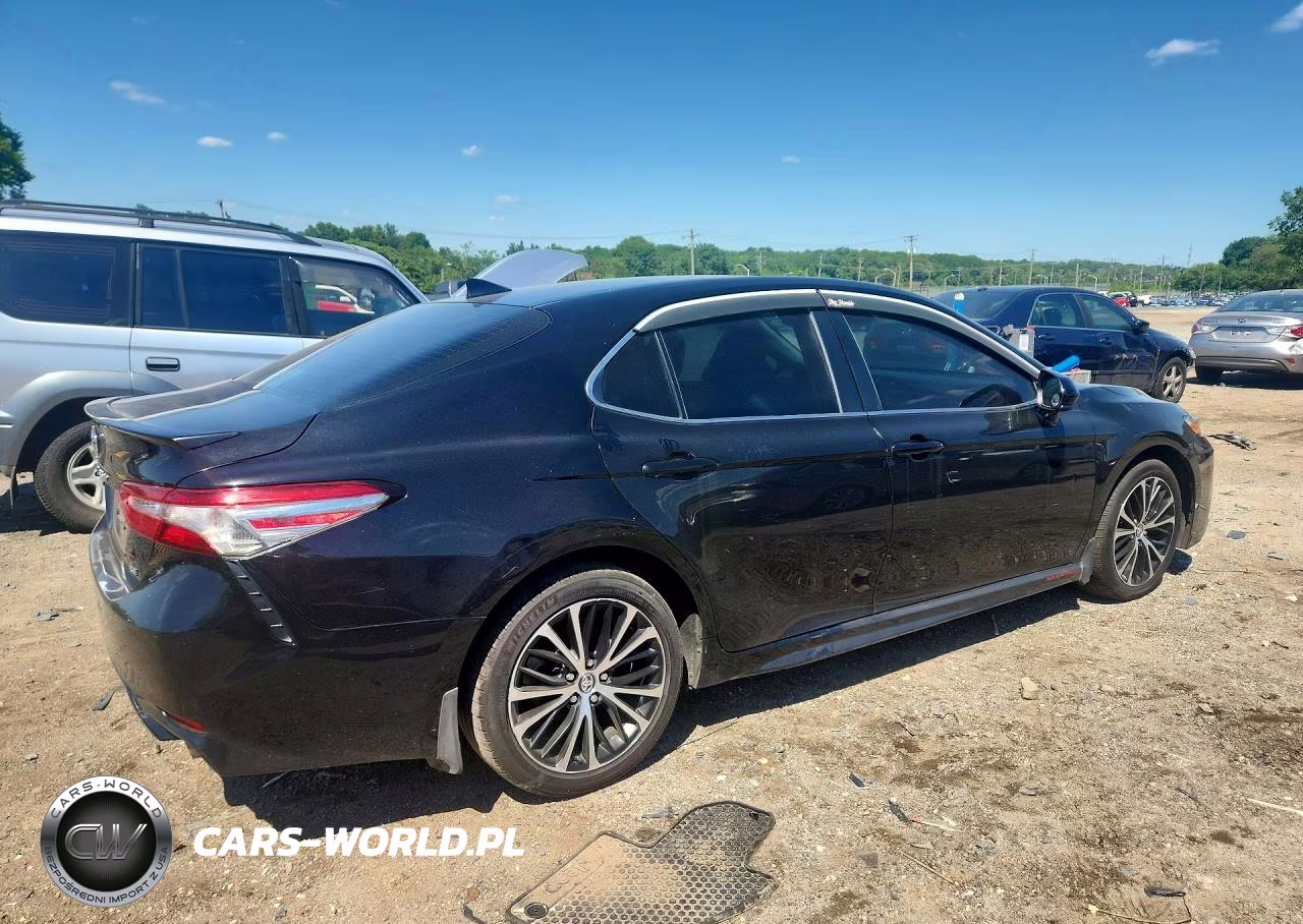 2019 Toyota Camry Se VIN:4T1B11HK2KU798414 - 3