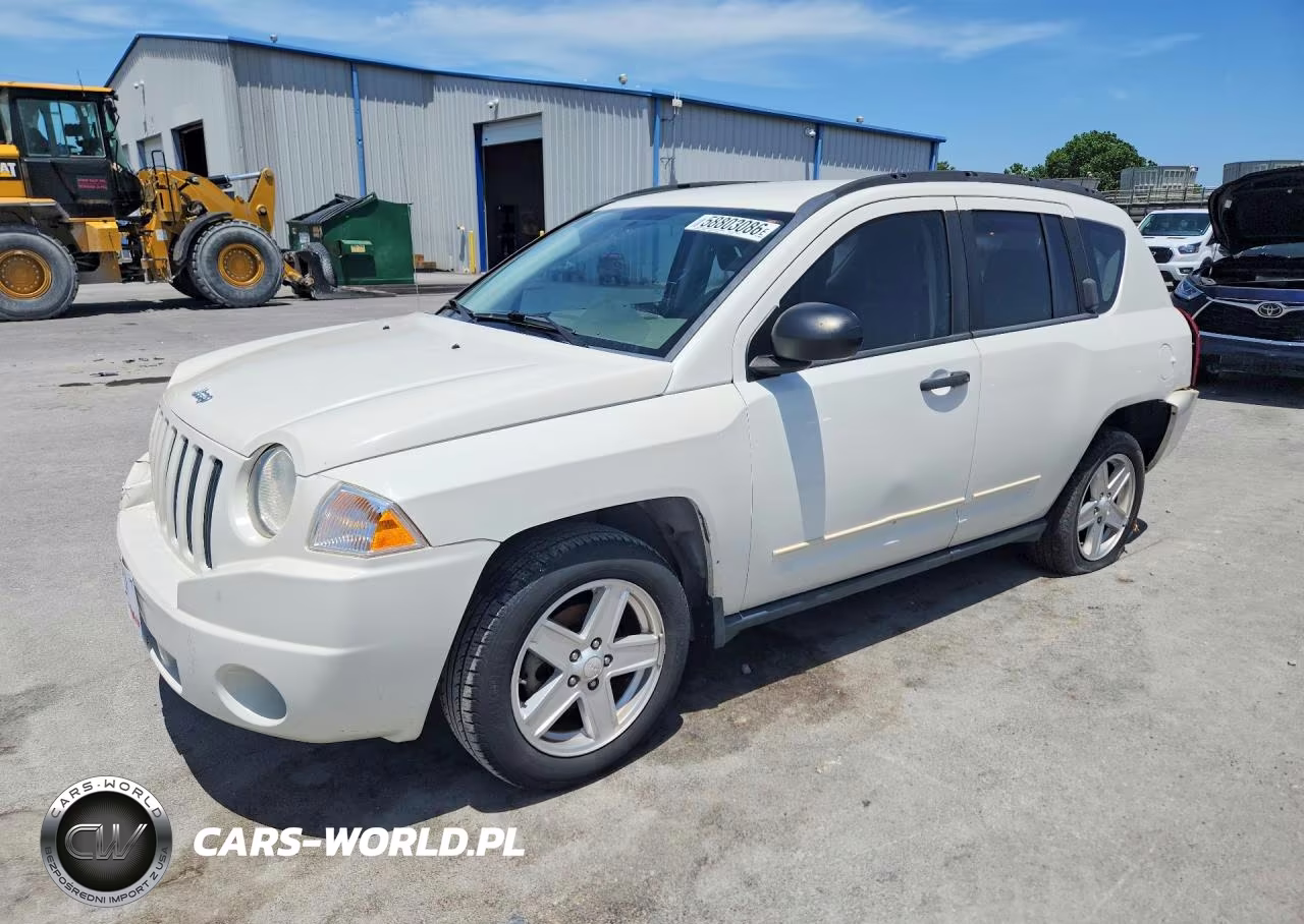 2008 Jeep Compass Sport VIN:1J8FT47W88D525758 - 1