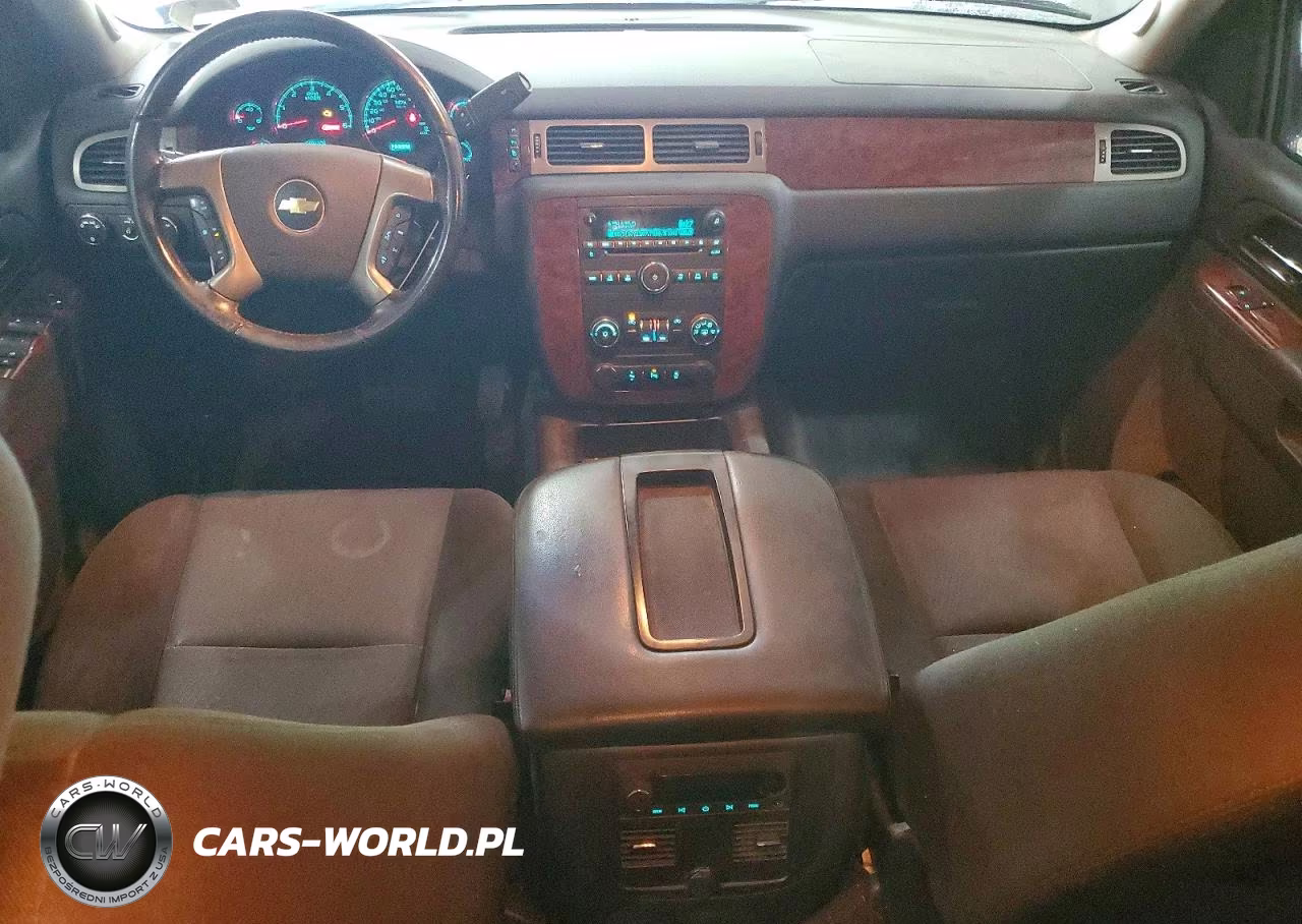 2012 Chevrolet Avalanche Ls VIN:3GNTKEE73CG214689 - 8