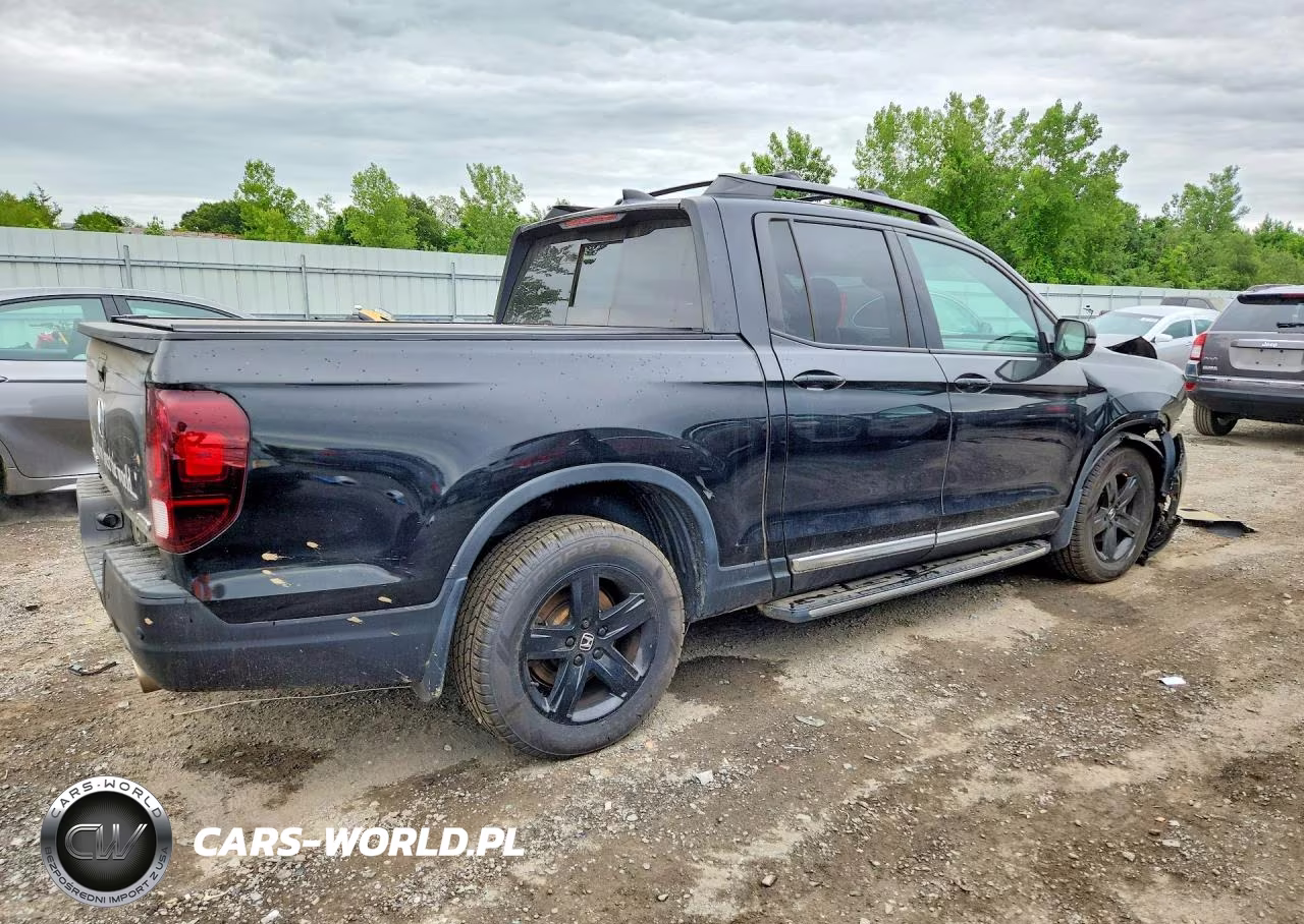 2022 Honda Ridgeline Black Edition VIN:5FPYK3F83NB036146 - 3