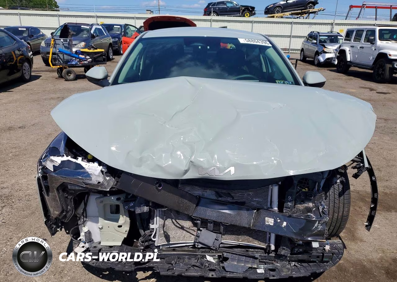 2025 Kia K4 Lxs VIN:3KPFT4DEXSE196313 - 5