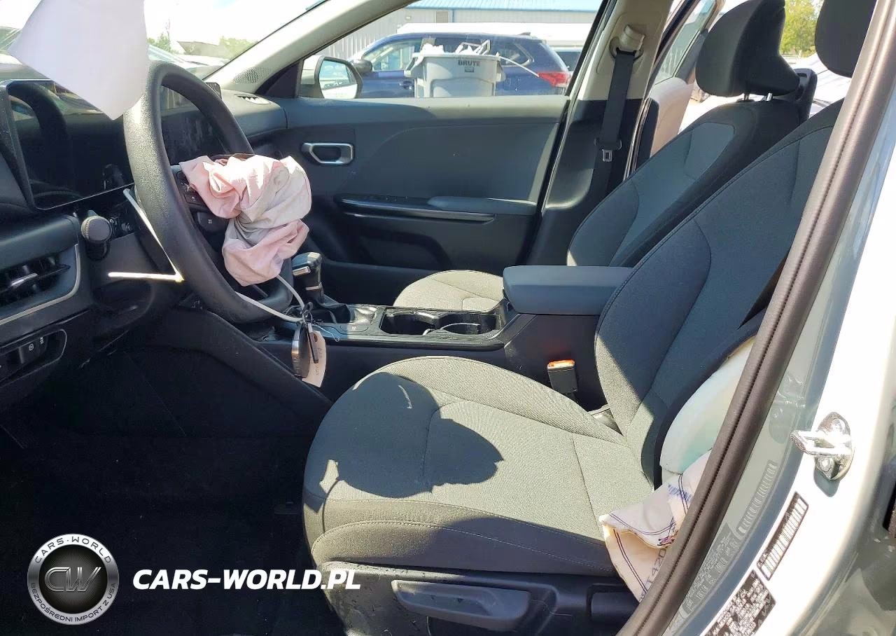 2025 Kia K4 Lxs VIN:3KPFT4DEXSE196313 - 7