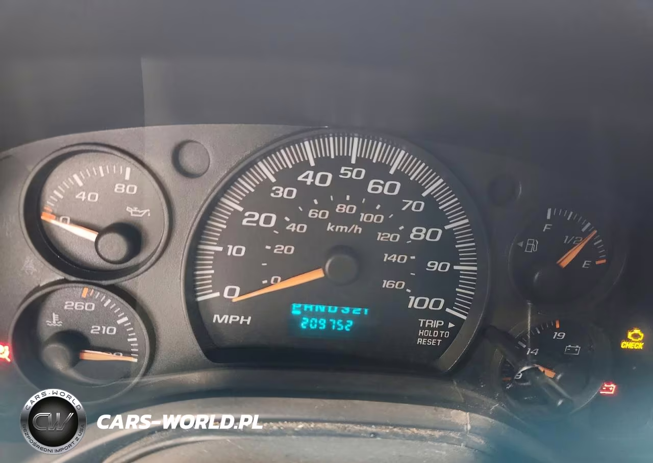 2007 Chevrolet Express G1500 VIN:1GCFH15T471238238 - 9