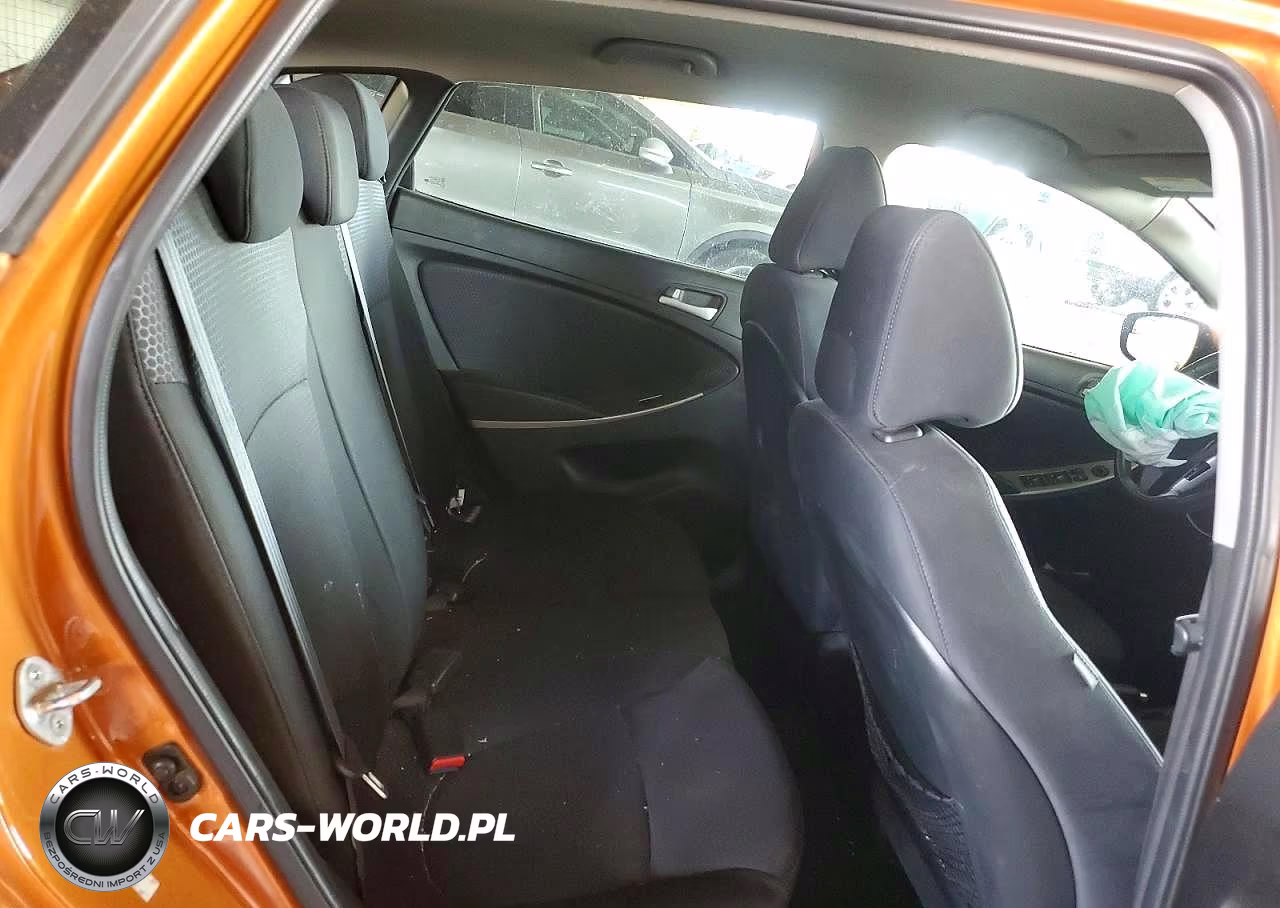 2015 Hyundai Accent Sport VIN:KMHCU5AE5FU217680 - 10