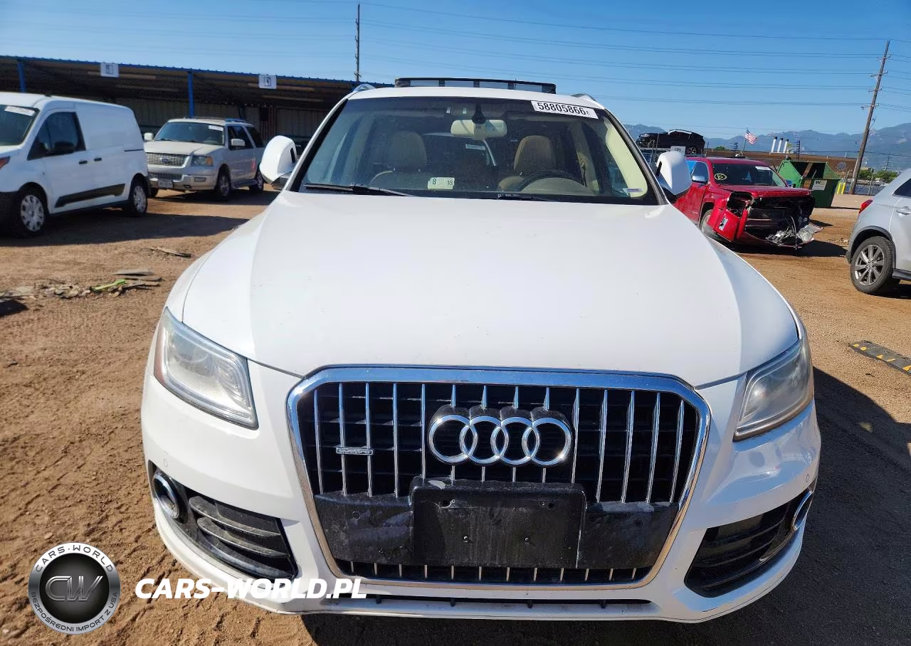 2014 Audi Q5 Premium Plus VIN:WA1LFBFP8EA055562 - 5