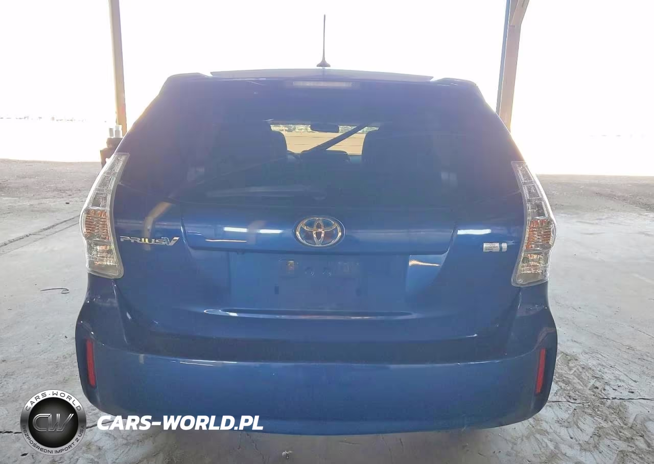 2013 Toyota Prius V Three VIN:JTDZN3EU9D3204645 - 6