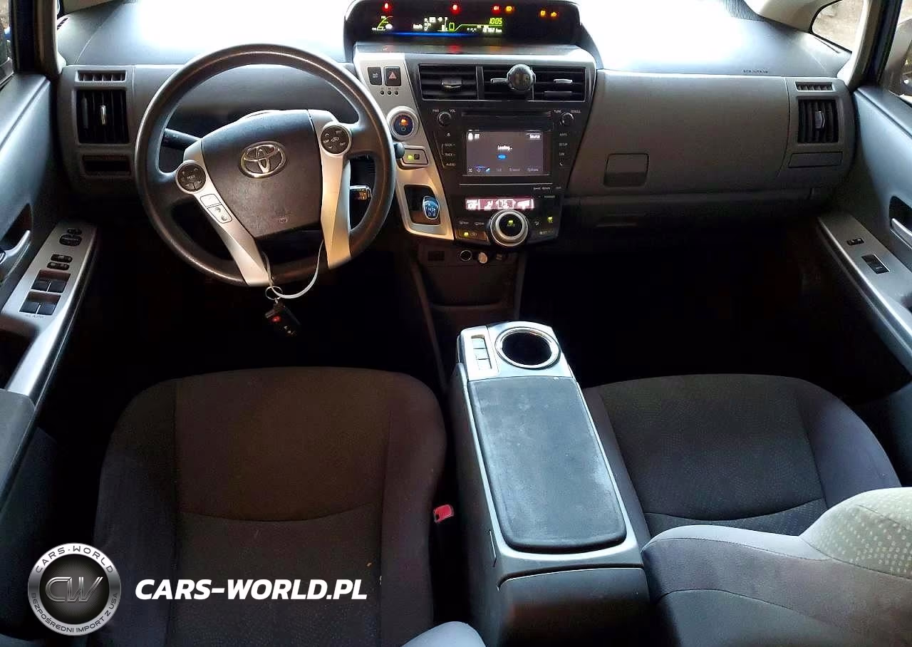 2013 Toyota Prius V Three VIN:JTDZN3EU9D3204645 - 8