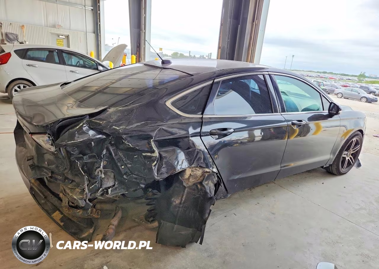 2013 Ford Fusion Se VIN:3FA6P0HR7DR298034 - 3
