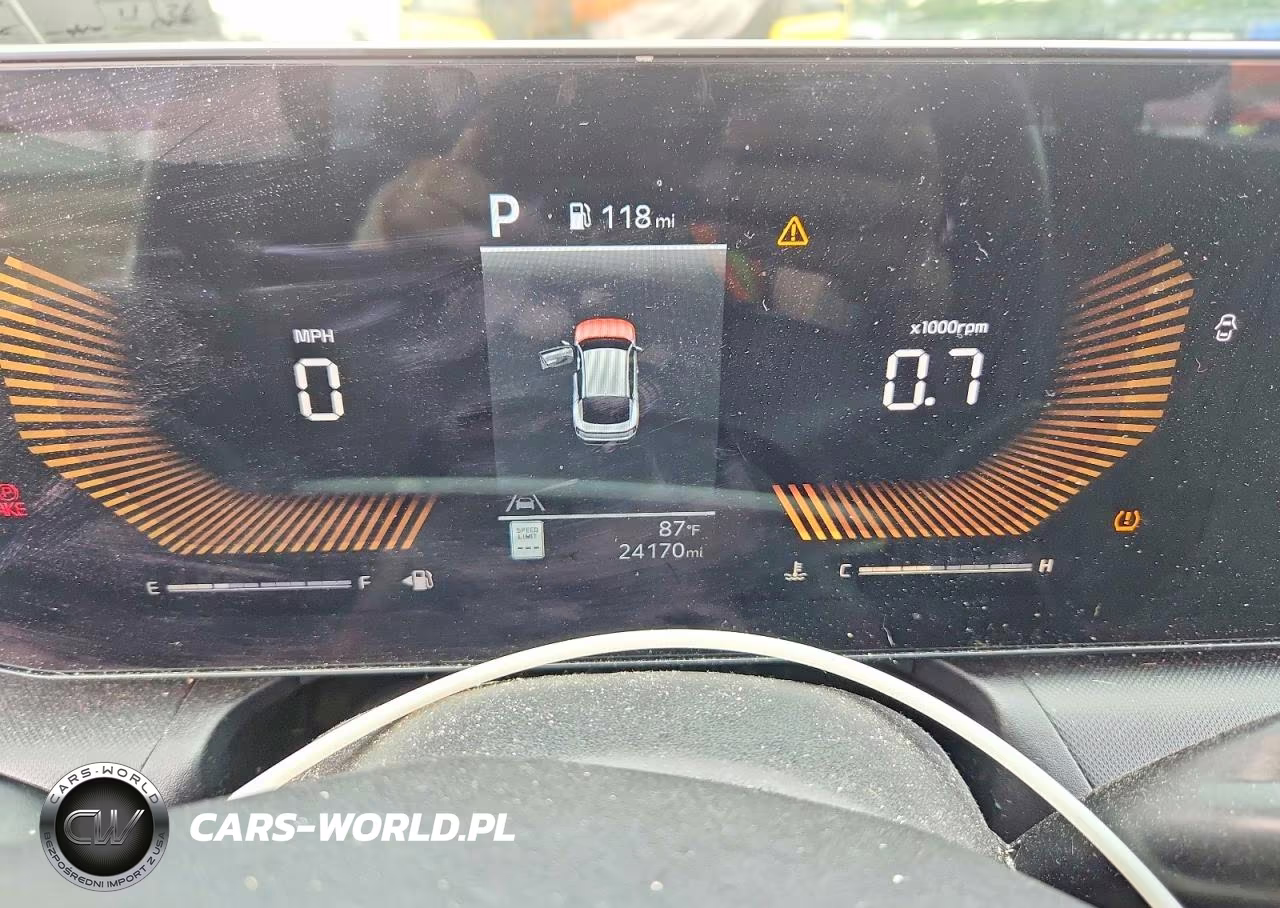 2025 Kia K4 Lxs VIN:3KPFT4DE9SE214266 - 9