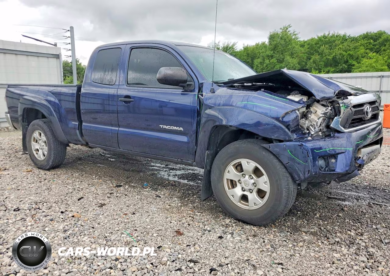 2012 Toyota Tacoma Prerunner Access Cab VIN:5TFTX4GN6CX008097 - 4