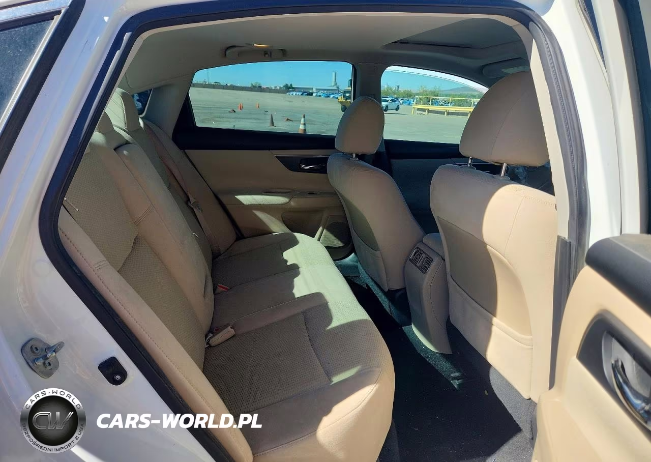 2015 Nissan Altima 2.5 Sv VIN:1N4AL3AP3FC126231 - 10
