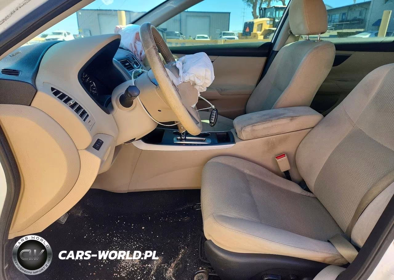 2015 Nissan Altima 2.5 Sv VIN:1N4AL3AP3FC126231 - 7