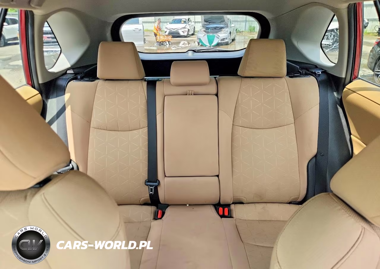 2021 Toyota Rav4 Xle VIN:2T3RWRFV3MW108305 - 10