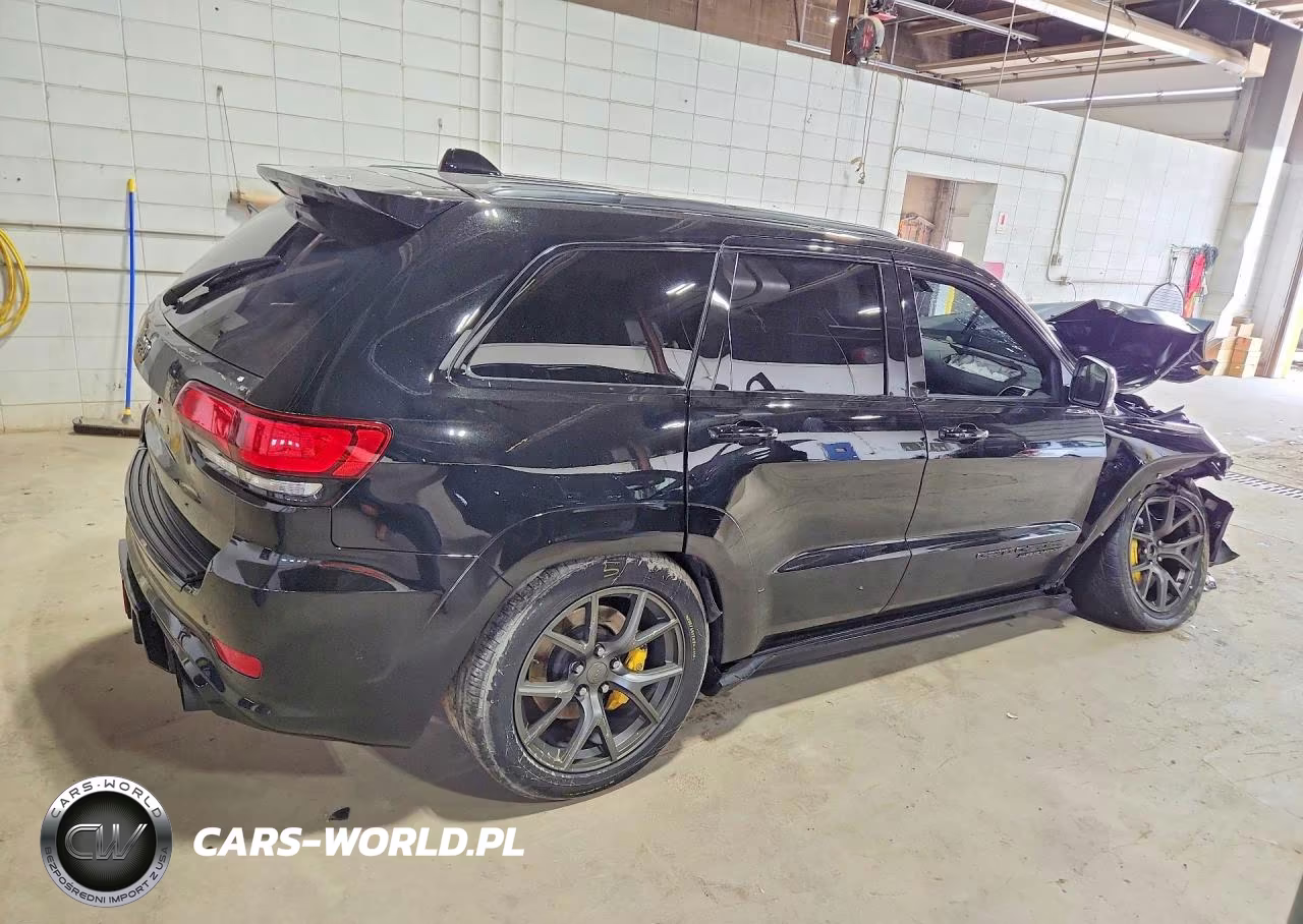 2020 Jeep Grand Cherokee Trackhawk VIN:1C4RJFN96LC339010 - 3