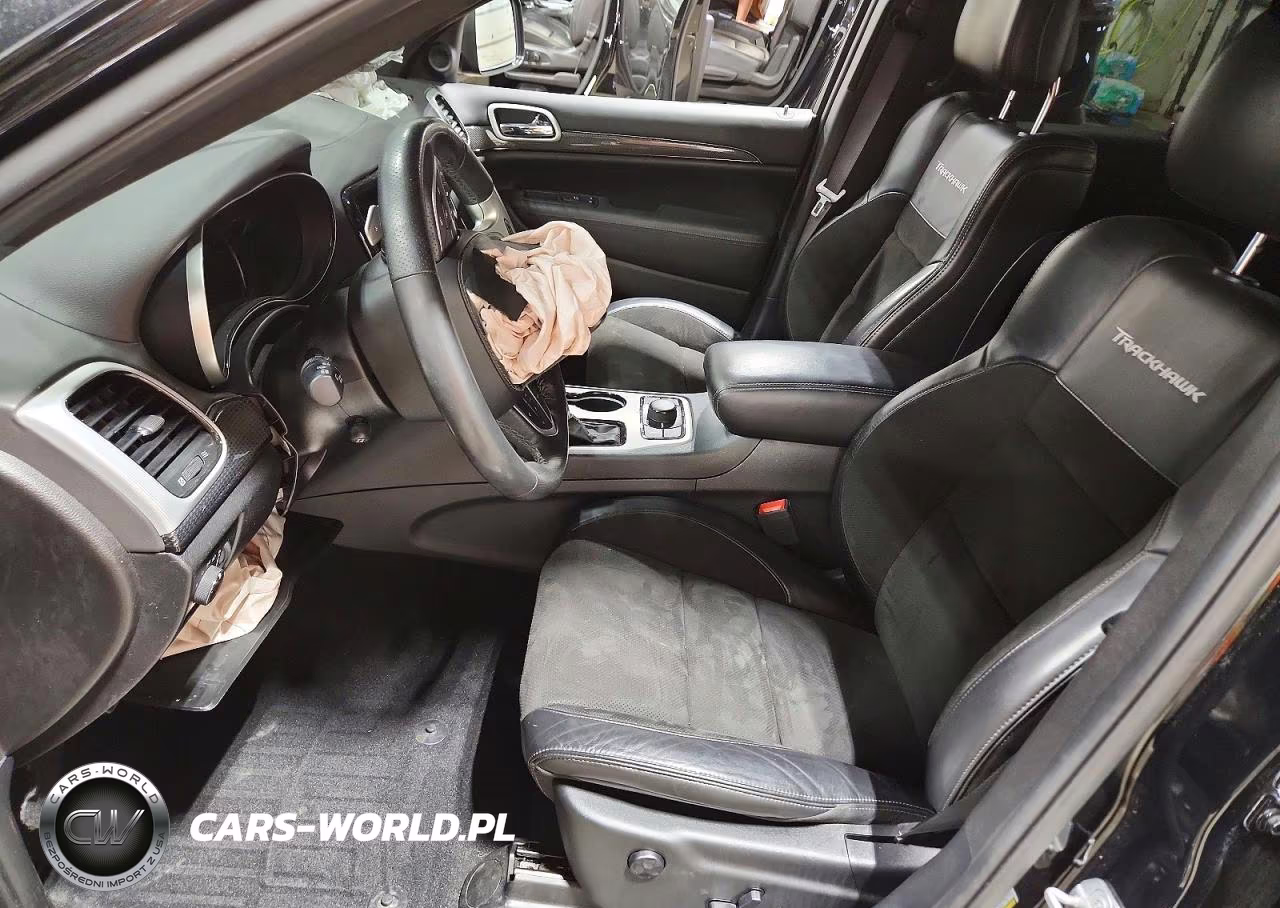 2020 Jeep Grand Cherokee Trackhawk VIN:1C4RJFN96LC339010 - 7